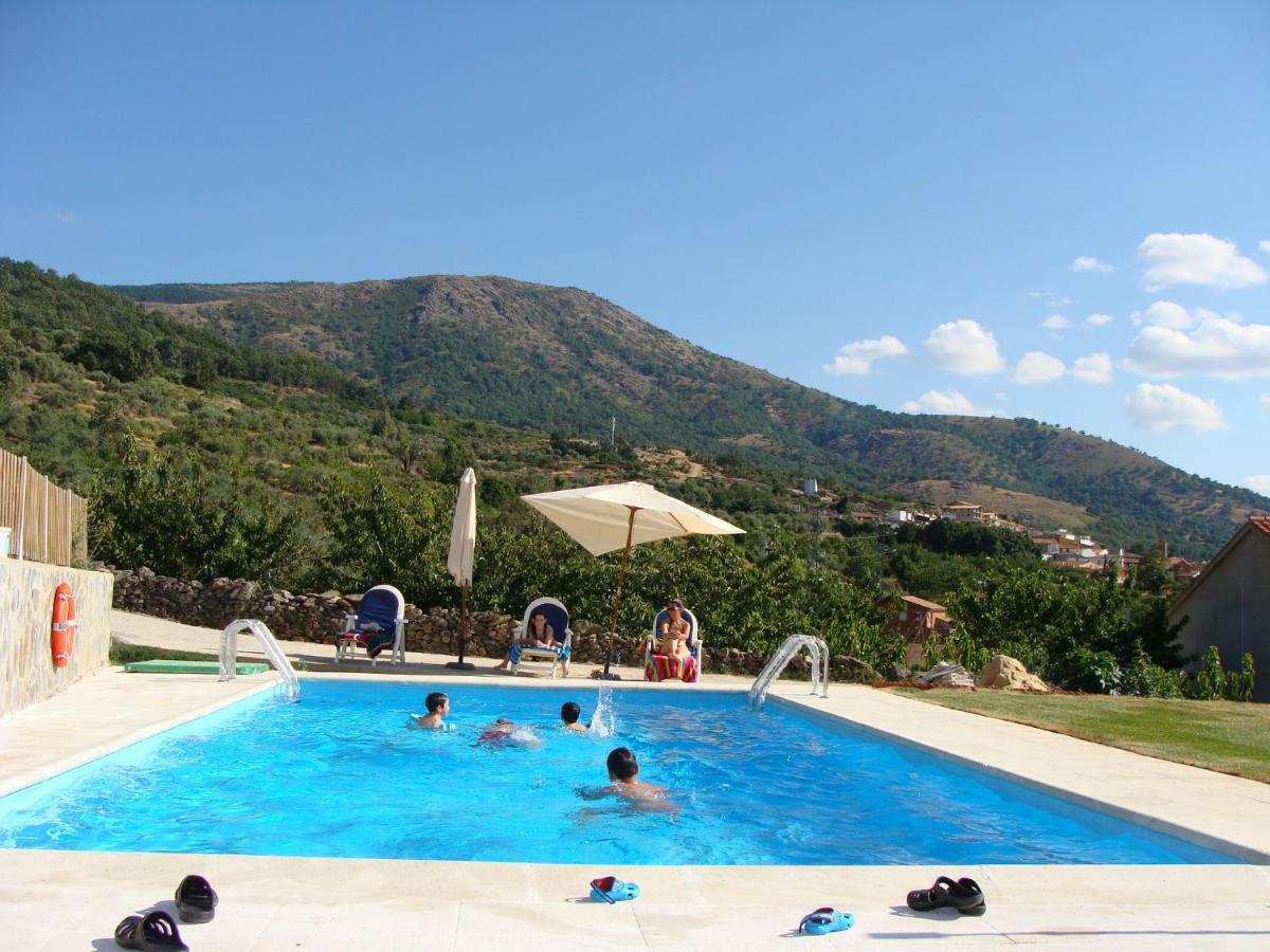 Apartamentos Rurales Manolo Casas del Monte ภายนอก รูปภาพ