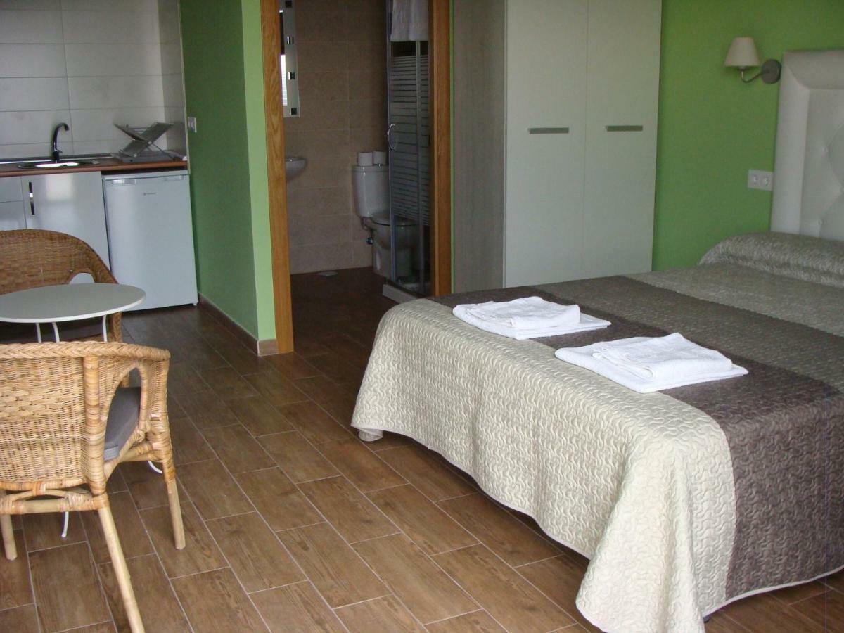 Apartamentos Rurales Manolo Casas del Monte ภายนอก รูปภาพ